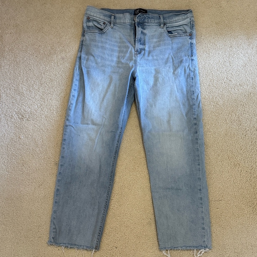 GAP Light Blue Cropped Jeans